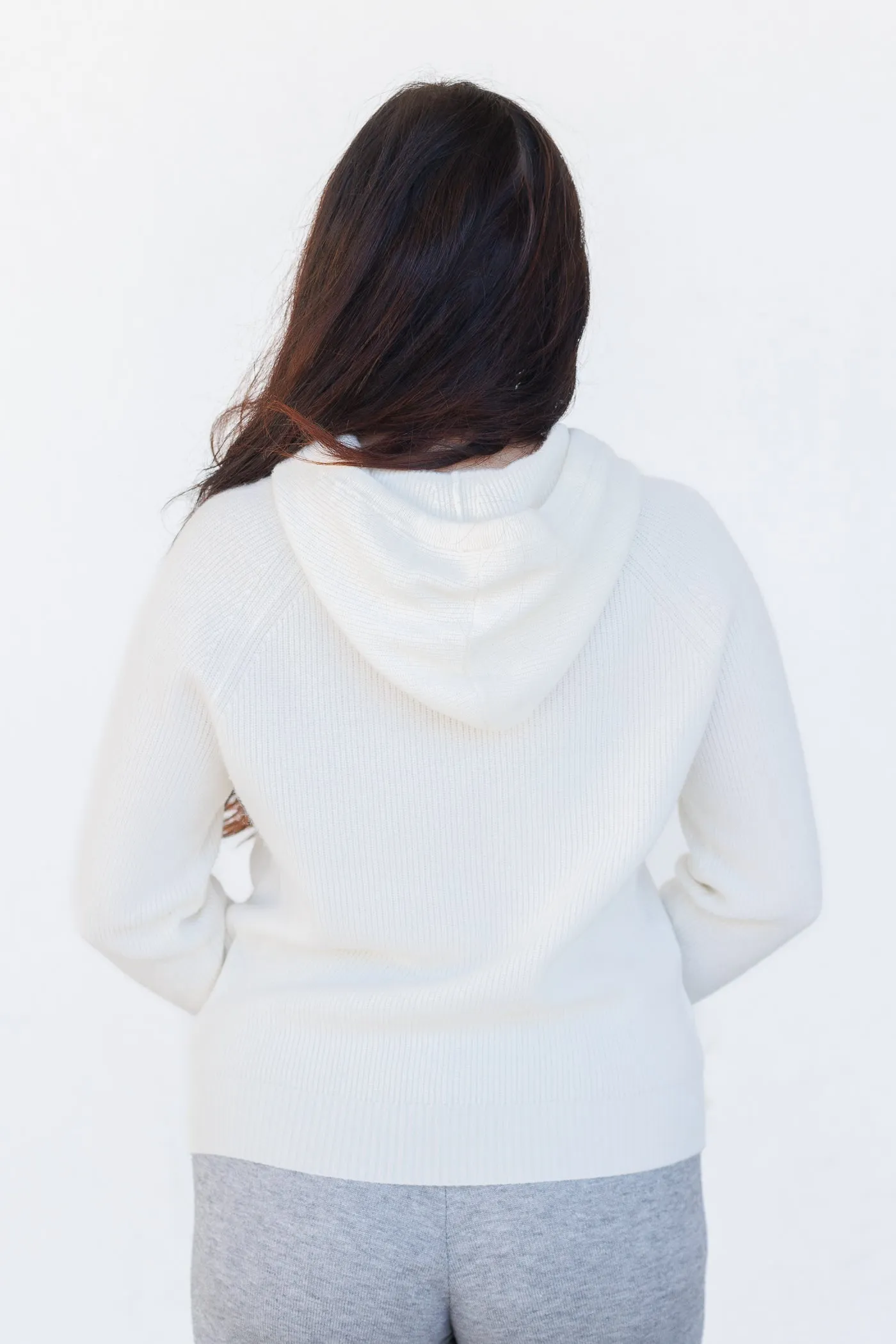 ANNABELLE KNIT SWEATER