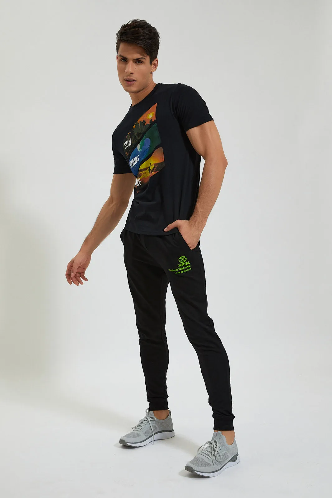 Black Elasticated Waist Jogger