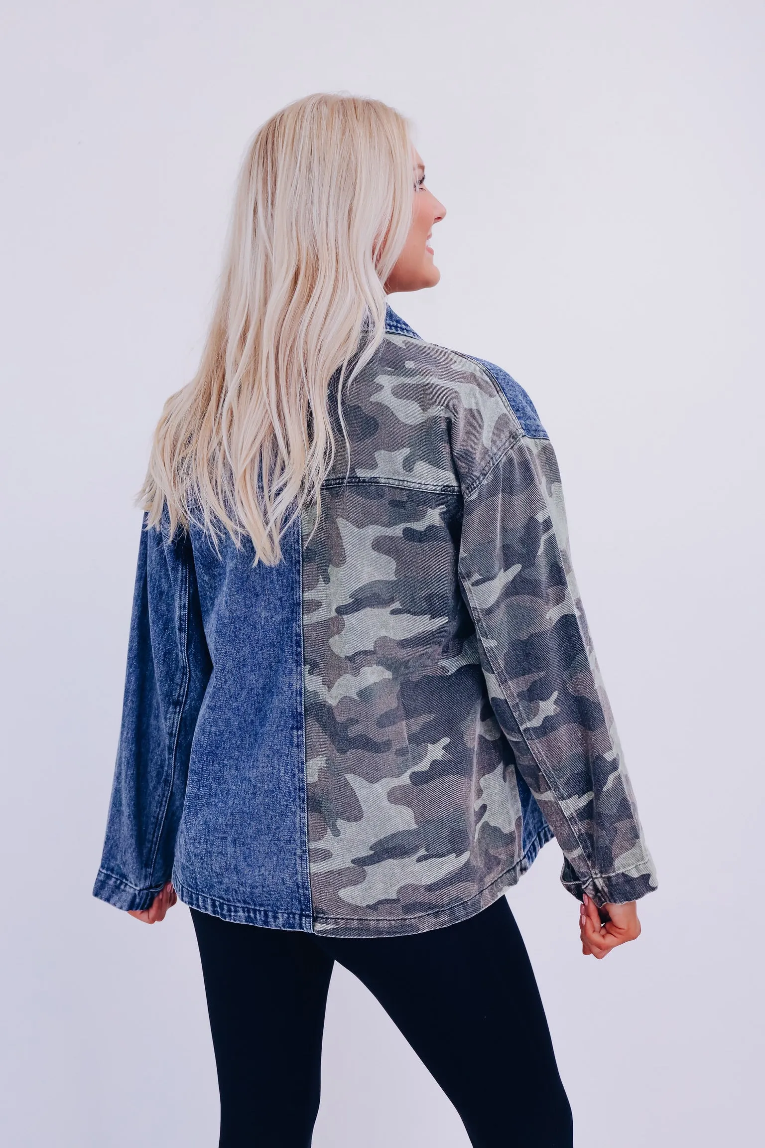 Camo Contrasting Denim Jacket