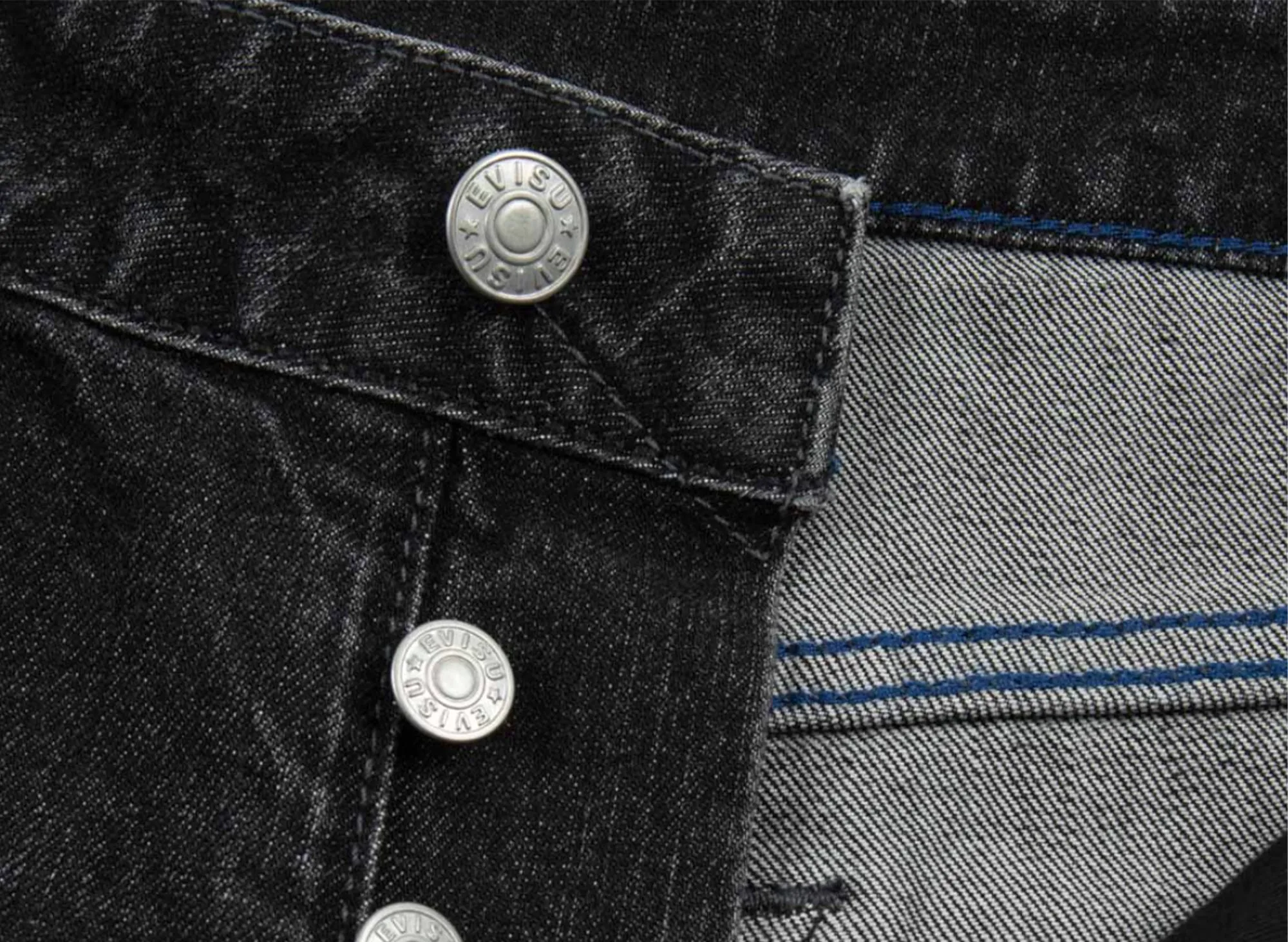 Evisu Graffiti Daicock Print Carrot Fit Jeans in Black