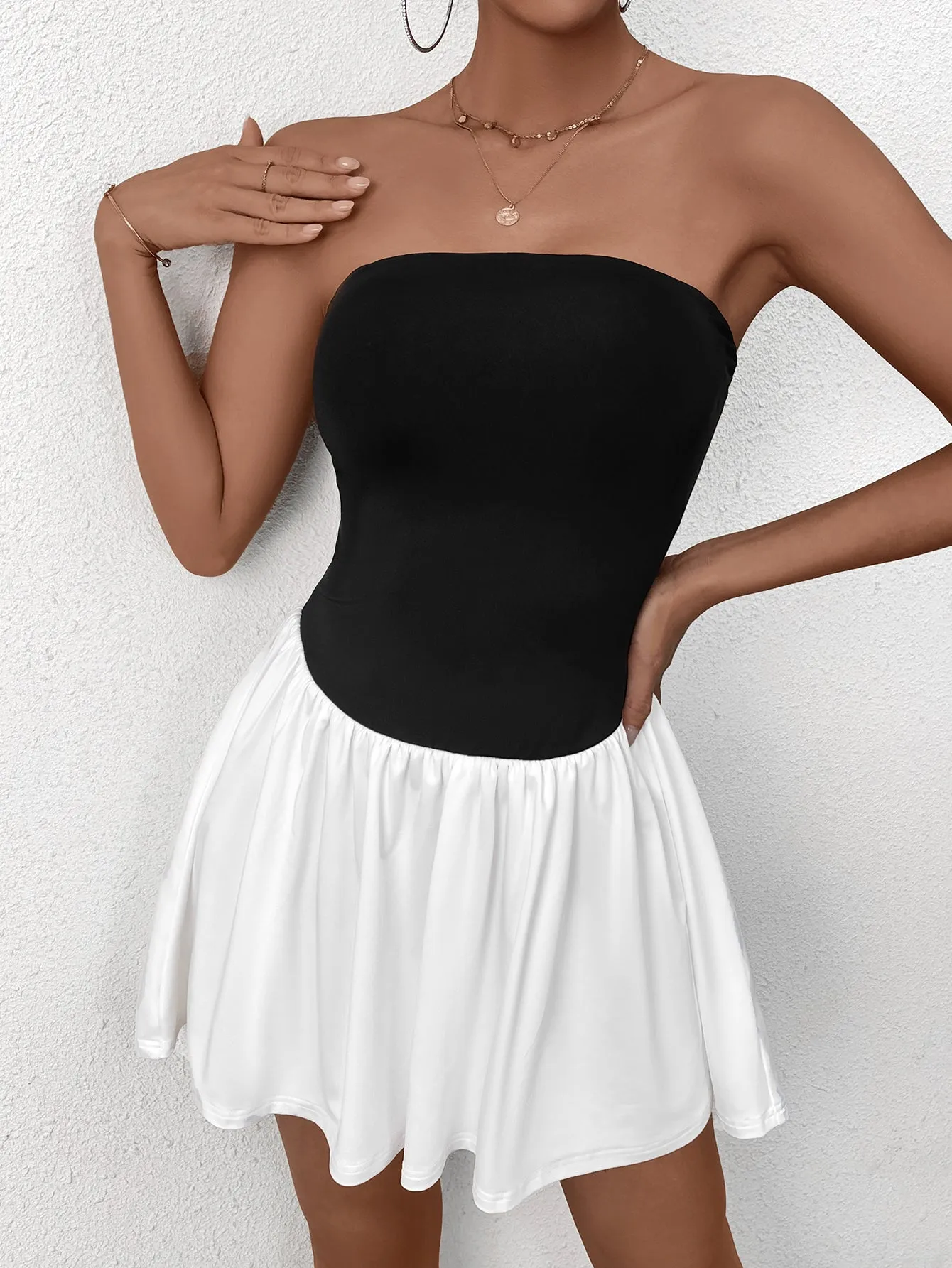 Patchwork Contrast Tube Mini Dress