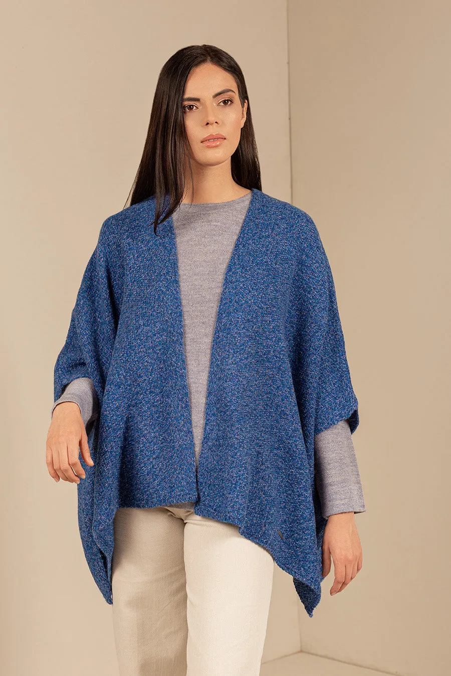 Sandra Cape Baby Alpaca Color Devlin