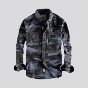 Slim fit men's denim shirt