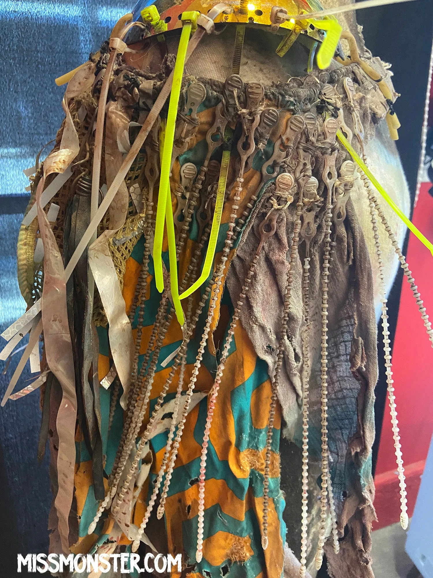 WASTELAND CAPE