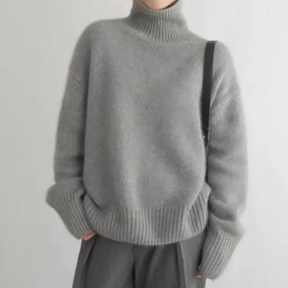 Women's Loose Turtleneck Jumper with Ribbed Hem and Cuffs | Perfect for Autumn/Winter