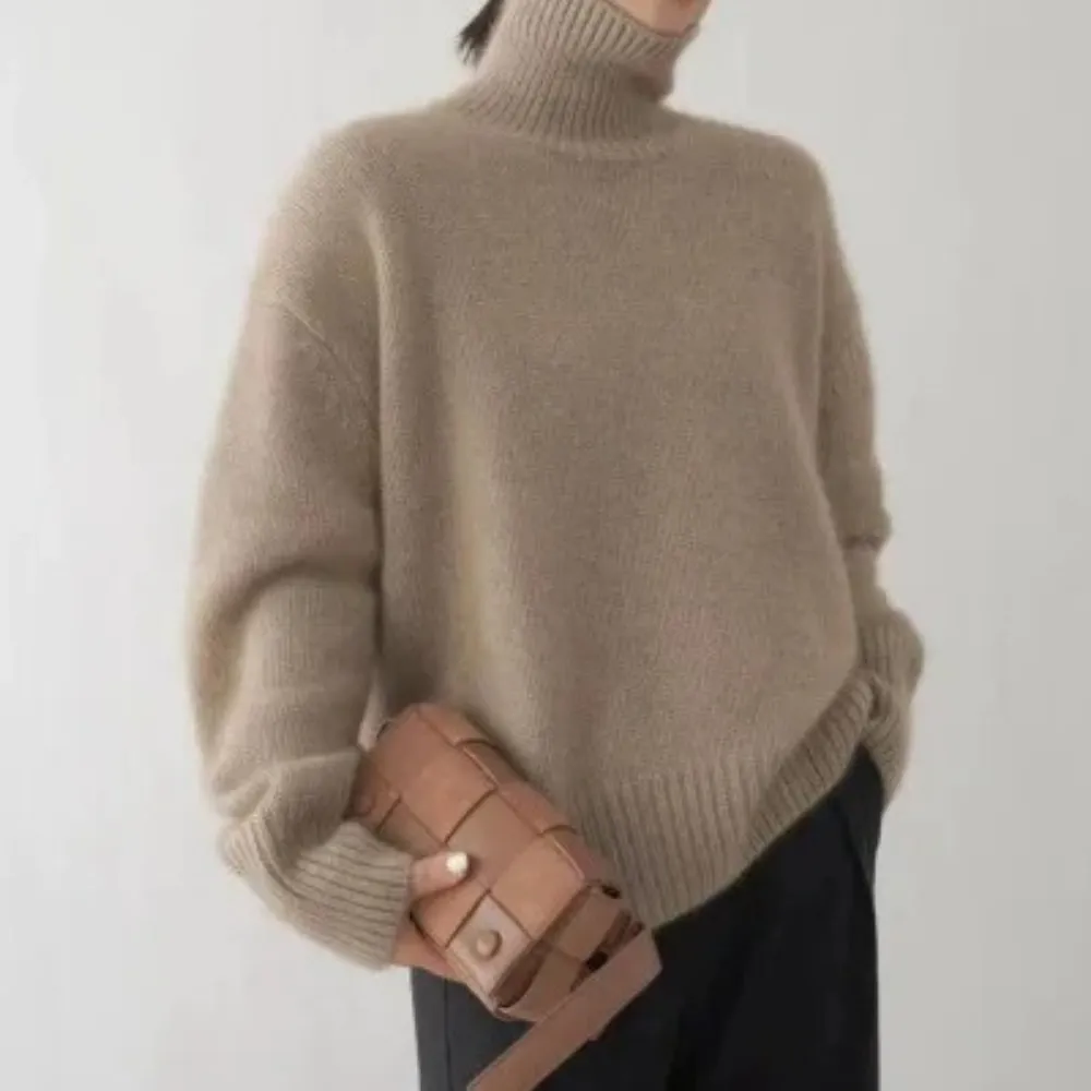 Women's Loose Turtleneck Jumper with Ribbed Hem and Cuffs | Perfect for Autumn/Winter