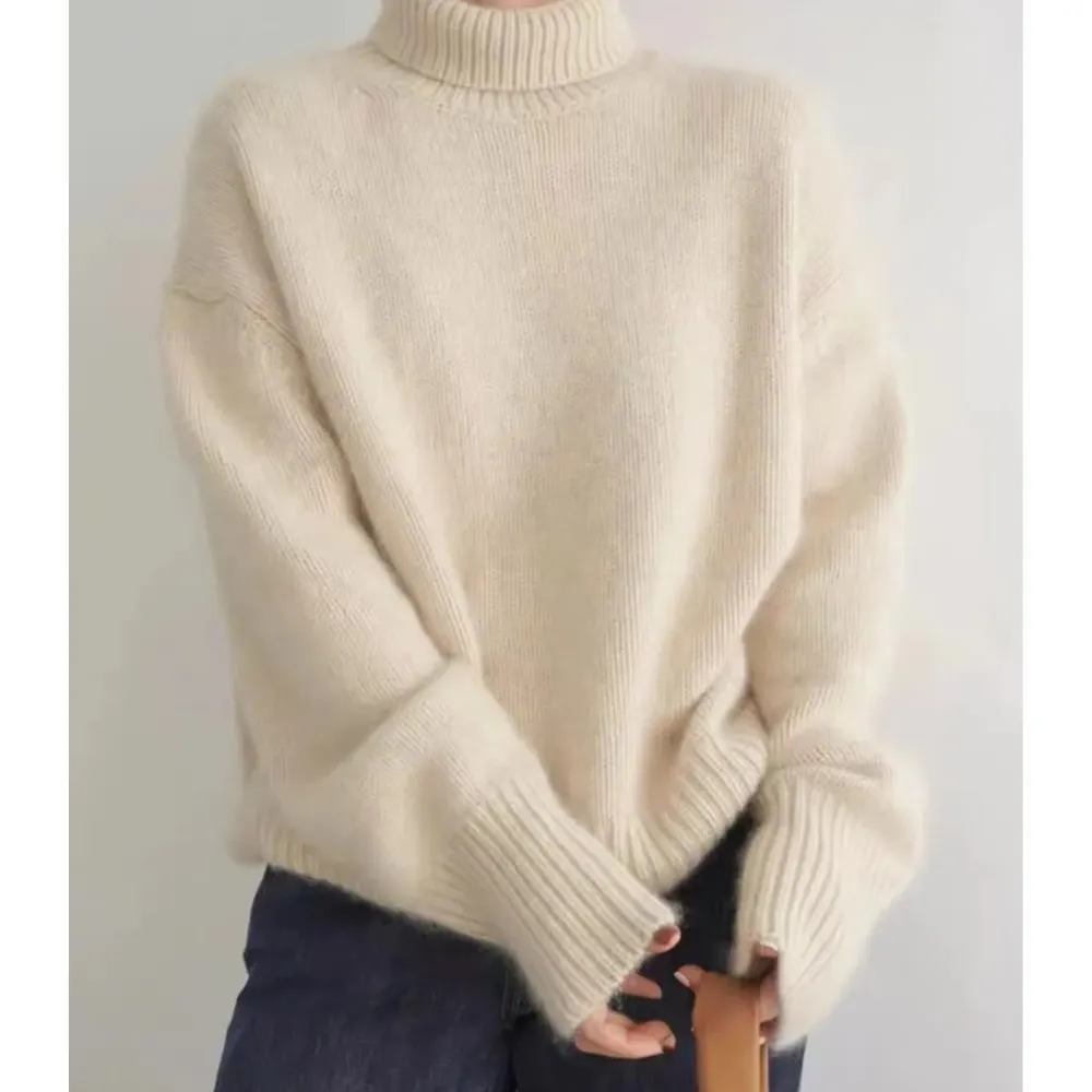 Women's Loose Turtleneck Jumper with Ribbed Hem and Cuffs | Perfect for Autumn/Winter